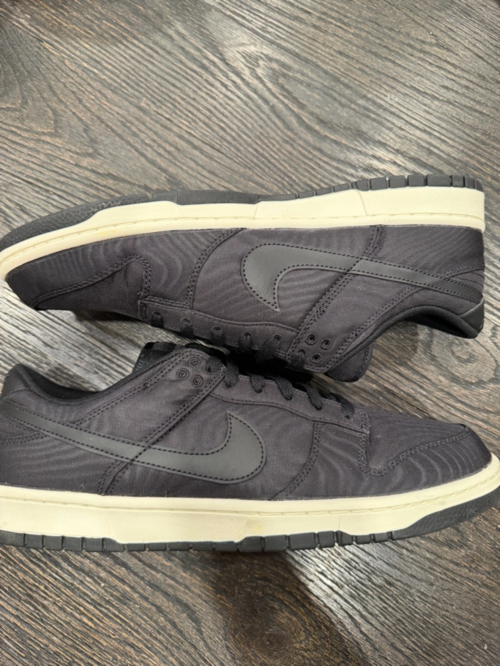 Nike Dunk Low Retro Permiun Black Canvas men’s size 12